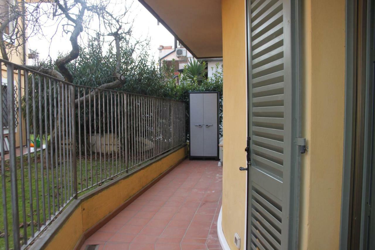 Goccia Di Lago Desenzano del Garda Extérieur photo